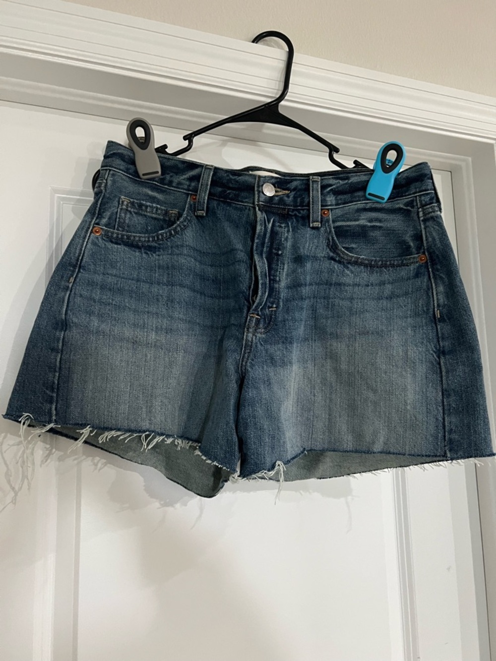 Universal Thread Distressed Blue Denim Cutoff Shorts